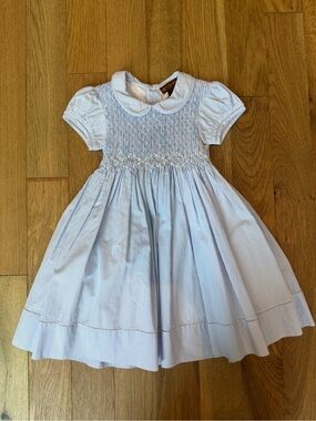 💙 Fleurisse Hand-Smocked Dress in Blue & White - Size 2